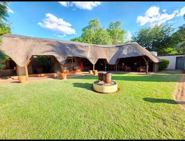 FARM FOR SALE IN BOLTONWOLD